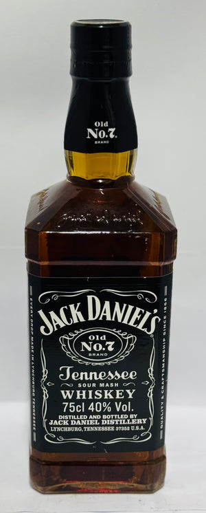 JACK DANIEL’S TENNESSEE WHISKY (750 ML)