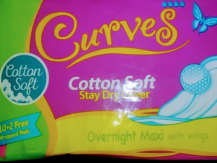 CURVES OVERNIGHT MAXI WINGS (18)